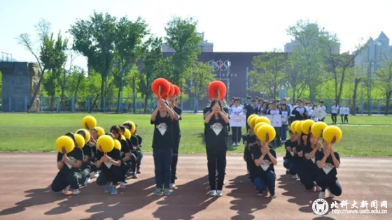 6b90dca1e6644db7b137cfaf473eb387.png filehelper_1461330731047_40.png