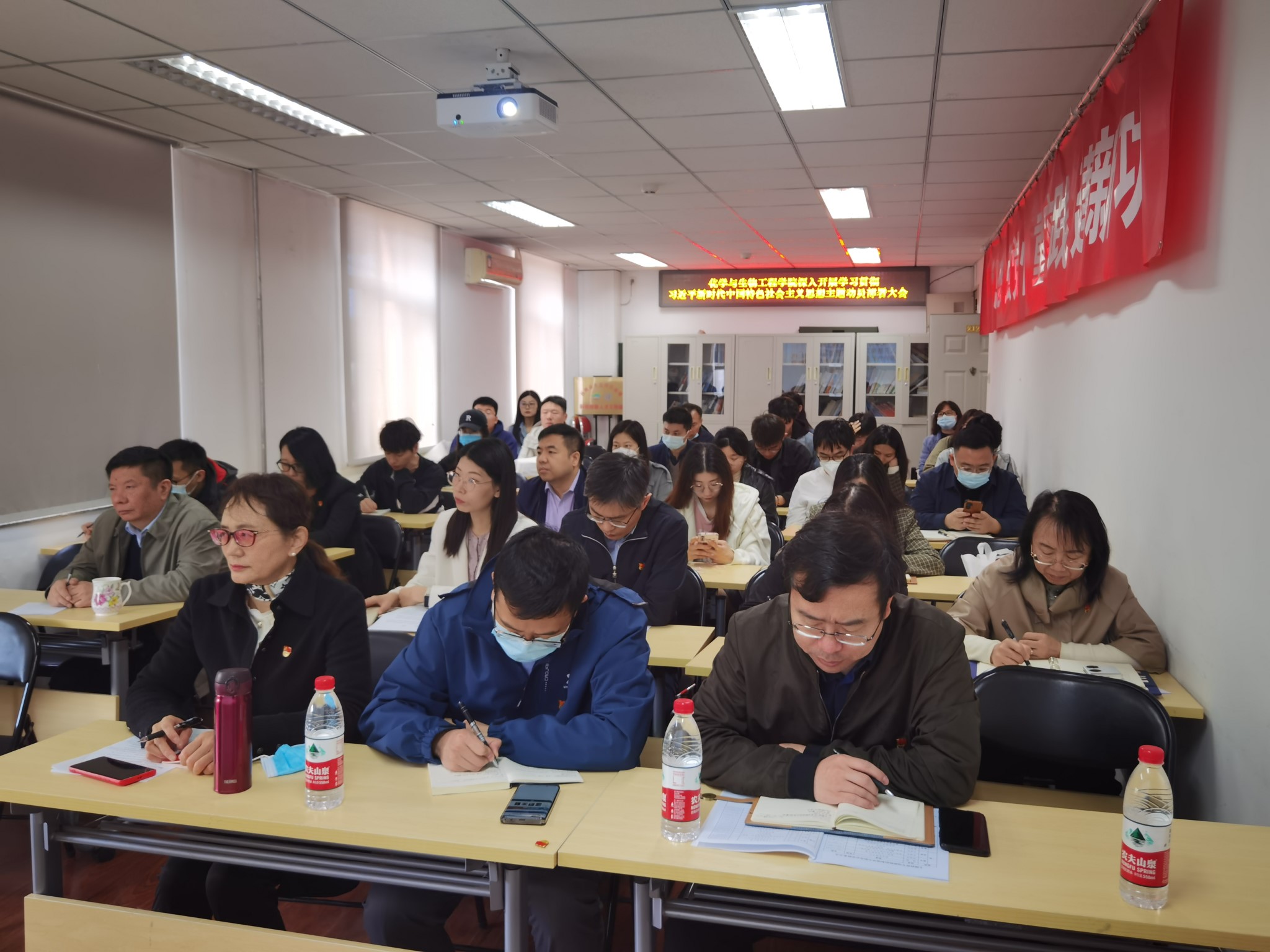 1682560184402037.jpg 3.jpg