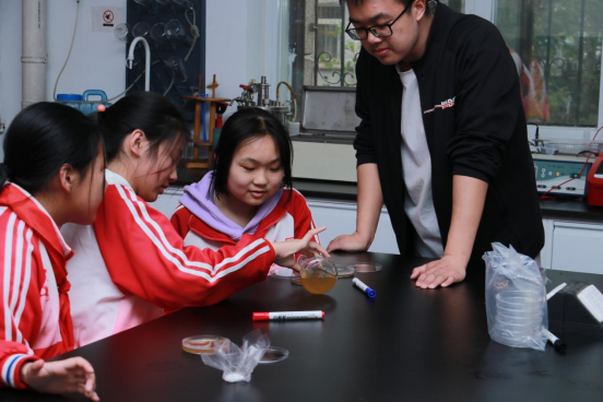 1682077013977484.png image.png